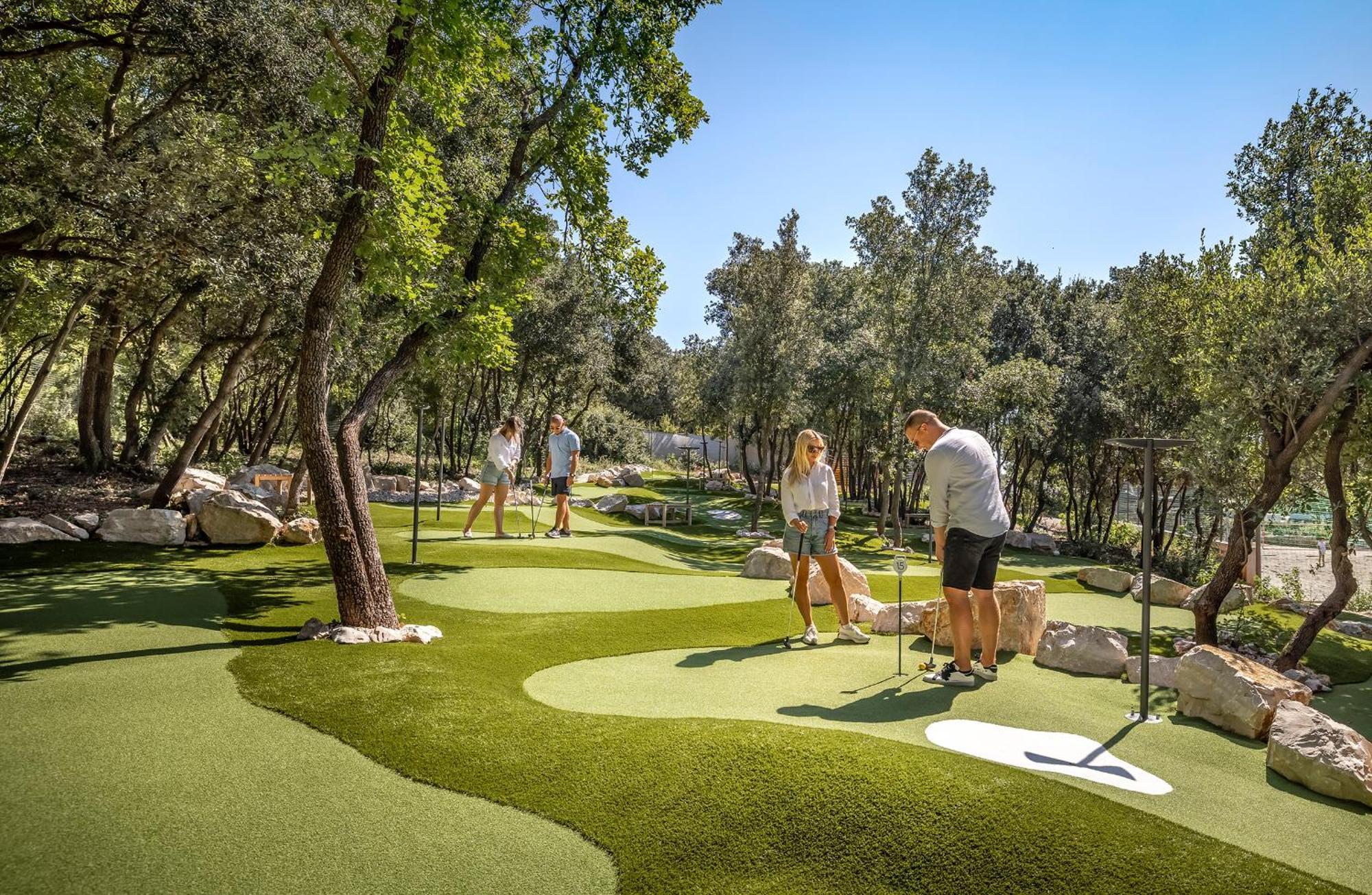 Maistra Camping Vestar Pitches Rovinj Bagian luar foto